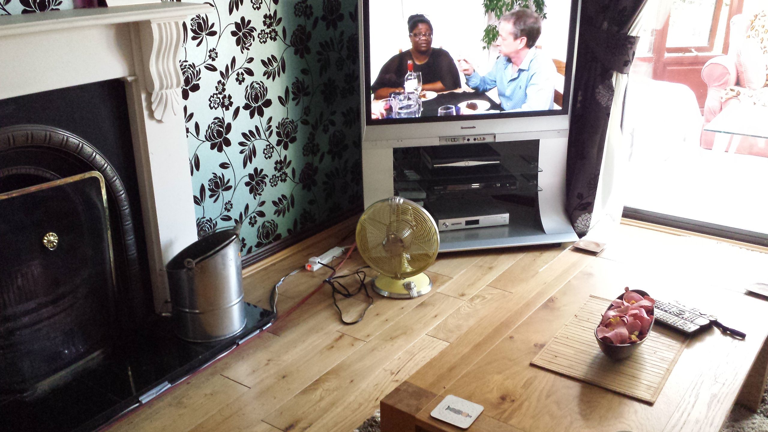 The Rockefeller Desk Fan Rocks!