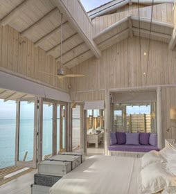 Mrken-wood-soneva-maldives2sm