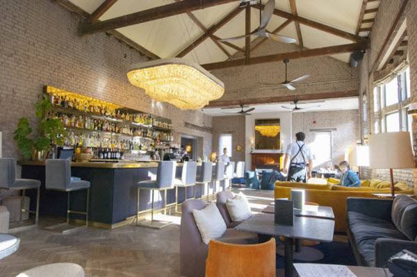 Zephyr_Olympic-Studios-Members-Room-s2