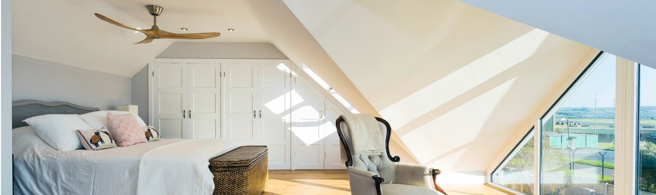 Zephyr_ceiling_fan_devon_long