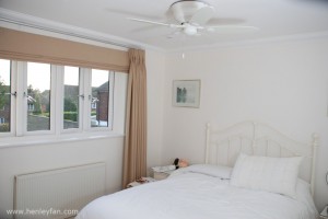 076_Henley_Ceiling_Fan_Hunter_low_profile_bedroom