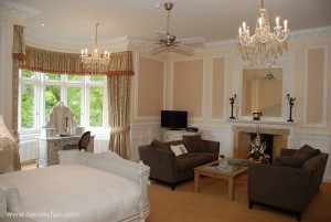 103_Henley_Ceiling_Fan_Kingston_house_hotel_savoy_bedroom_002 